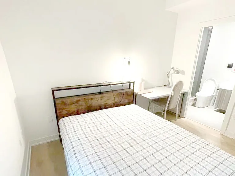 127 Broadway Ave #711 — Photo 6