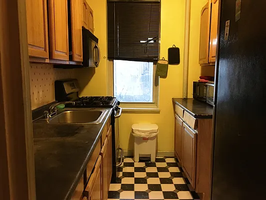 Sold by Keller Williams Realty Landmark | media 60