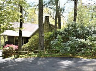 100 Tulip Ln, Newland, NC 28657