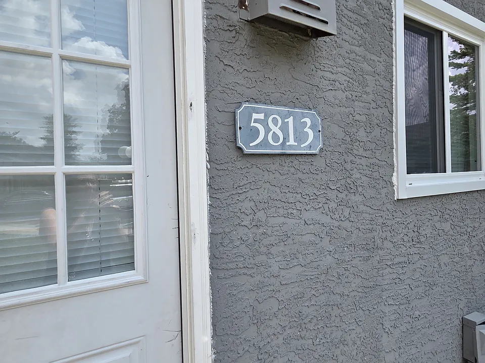 5813 Maple Canyon Ave