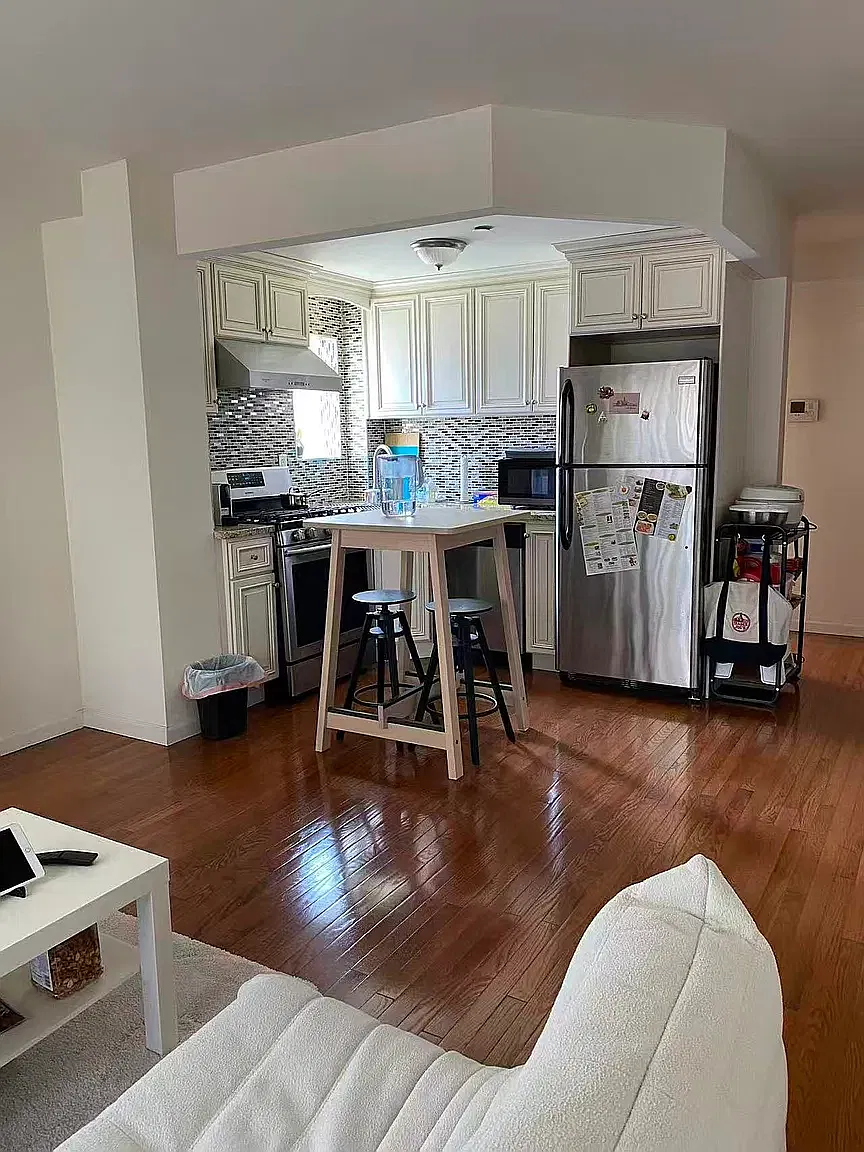 97-40 64th Avenue — Photo 3