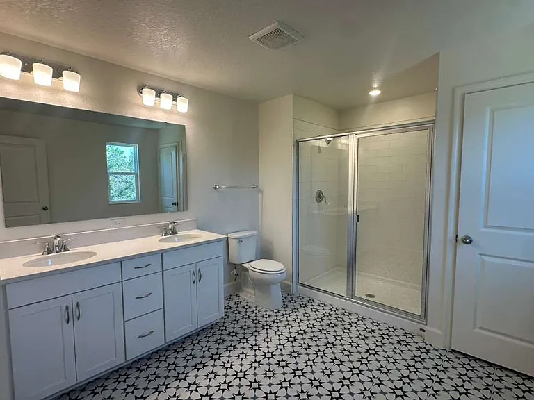 3449 Sanctuary Dr — Photo 17