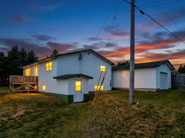 32-34 Glam Road, Clarkes Beach, NL A0A1W0