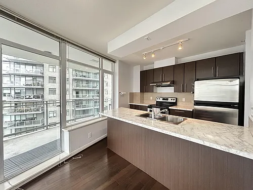 898 Carnarvon St #1506 Photo 1