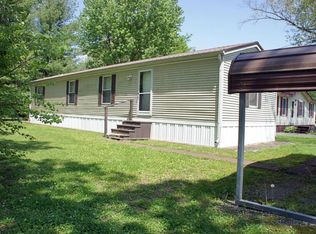 109 E 8th St, Brookport, IL 62910