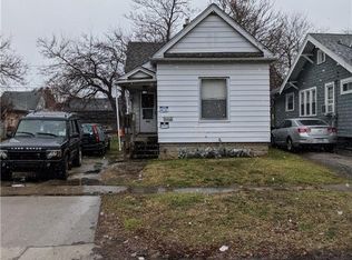 4045 Walker Ave, Toledo, OH 43612