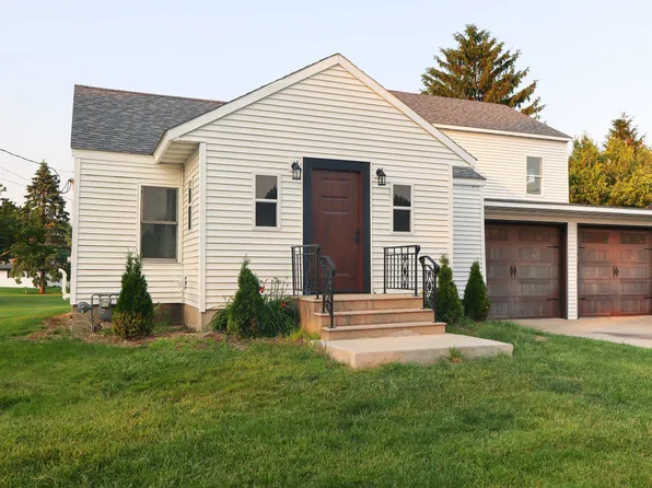 507 Janesville St, Oregon, WI 53575