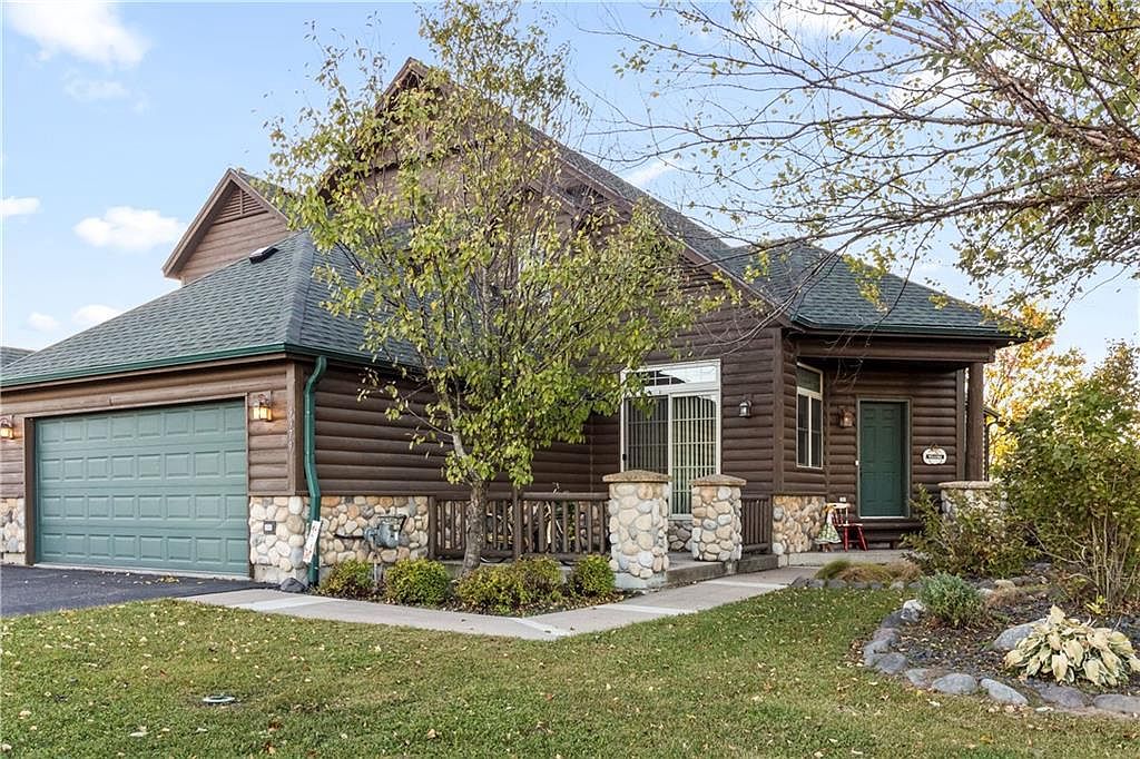 9979 Golf Villa Lane