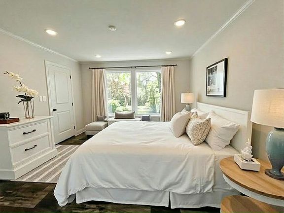 3rd image of 25990 S Oak St #159