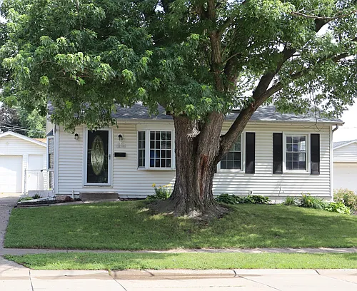 2230 Brookside Dr Photo 1