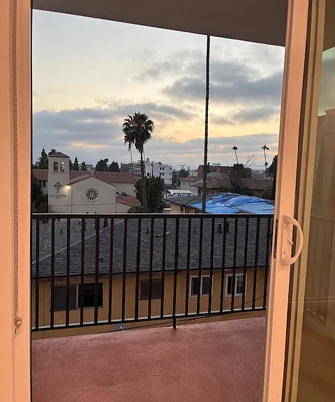 955 S Fedora Street — Photo 15