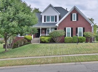 4819 Chenwood Ln, Jeffersontown, KY 40299