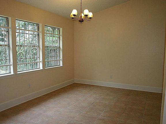 Nice dining room.