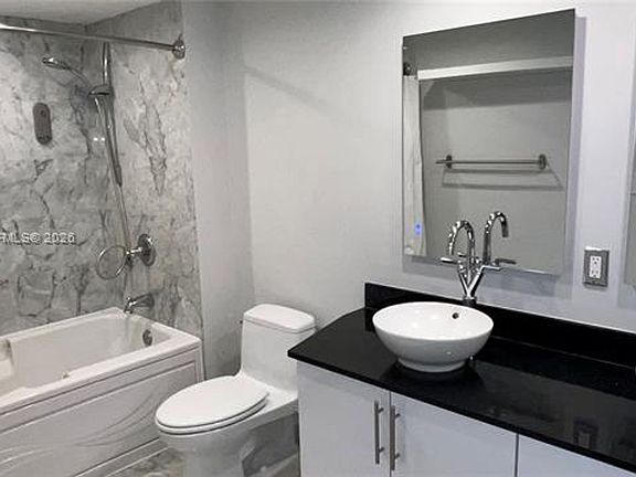 5th image of 31 SE 5th St APT 411