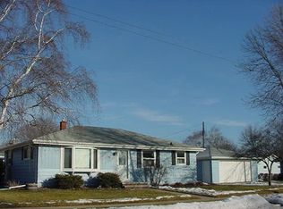 1500 E Pershing St, Appleton, WI 54911