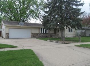 2418 Plymouth Ave, Janesville, WI 53545