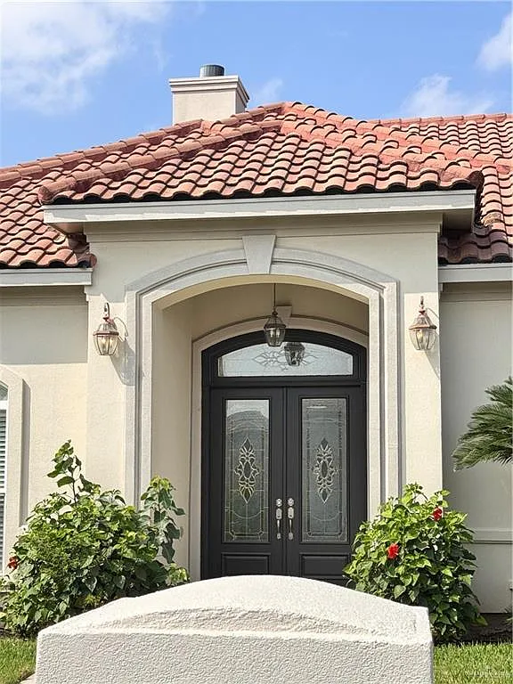 3 bed, 3.0 bath, 3122 sqft, $4,900 — Photo 1