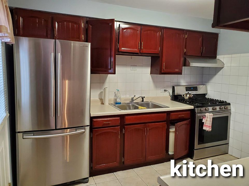 1st image of 497 James Ct Unit B