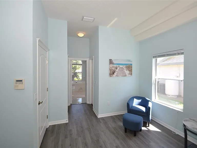 16 Cedarwood Ct — Photo 18