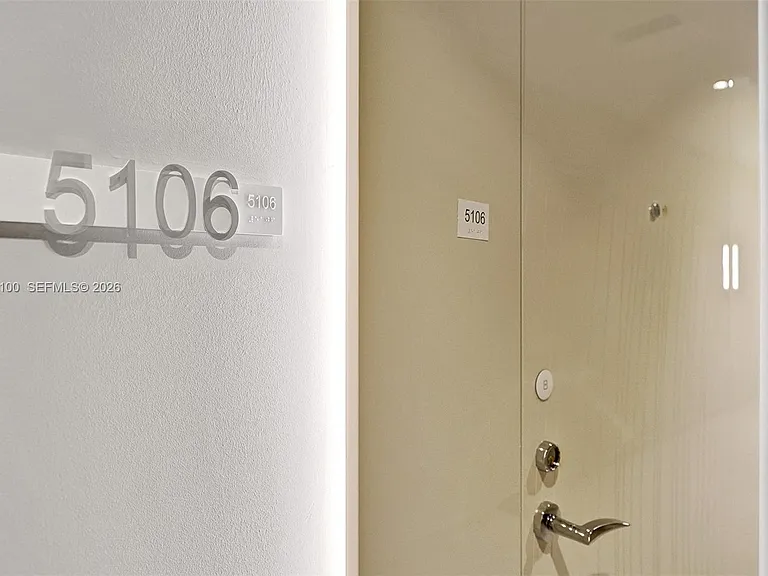 1000 Brickell Plz #Penthouse 5106 — Photo 18