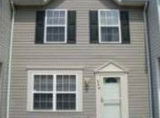 348 Moseby Ct, Manassas Park, VA 20111