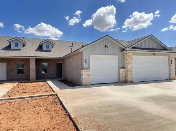 1125 N 7th St, Wolfforth, TX 79382