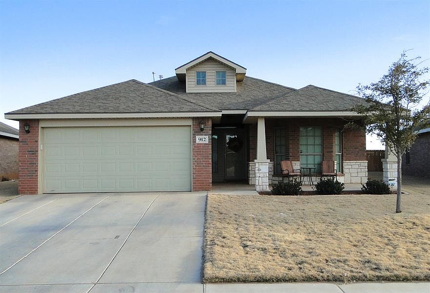 1st image of 912 Nolan Ryan Dr