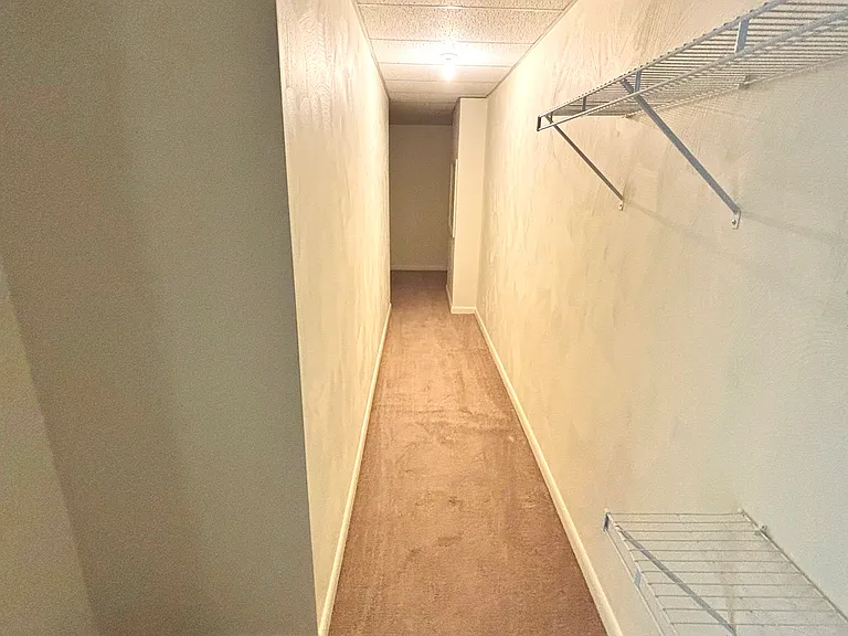 409 Lehmer St #D — Photo 4