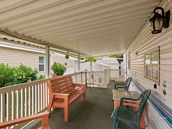 2nd image of 257 N Jack Benny Way