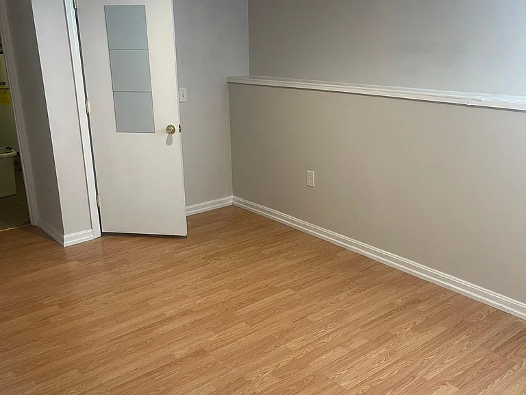 26 Woodbury Rd #LOWER LEVEL — Photo 6