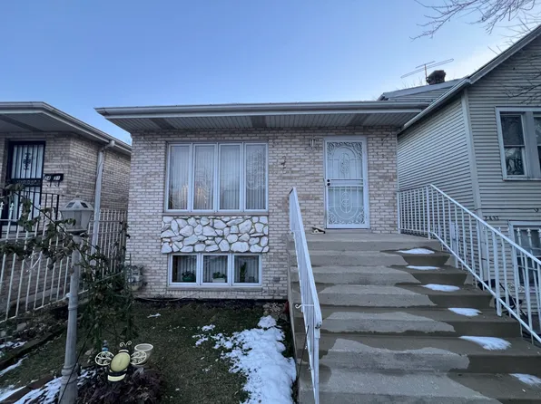 (undisclosed Address), Chicago, IL 60608