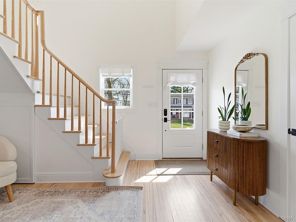 1st image of 12 King Avenue