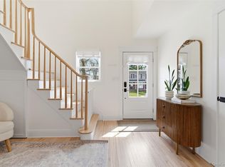 12 King Avenue, Melville, NY