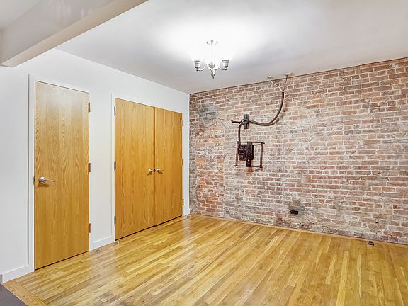 2nd image of 1015 6th Ave #4S