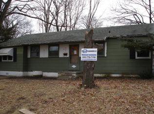 2621 S Arlington Ave, Independence, MO 64052
