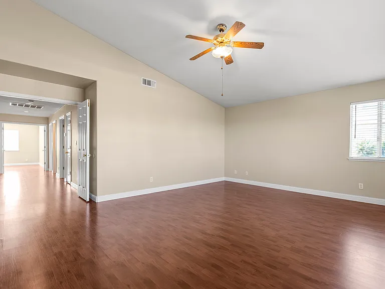 5220 Peacock Hill Dr — Photo 8