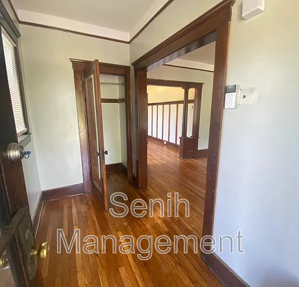 1493 W Grand Blvd — Photo 3