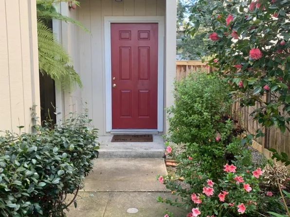 13 Vanessa West Court, Napa, CA 94558