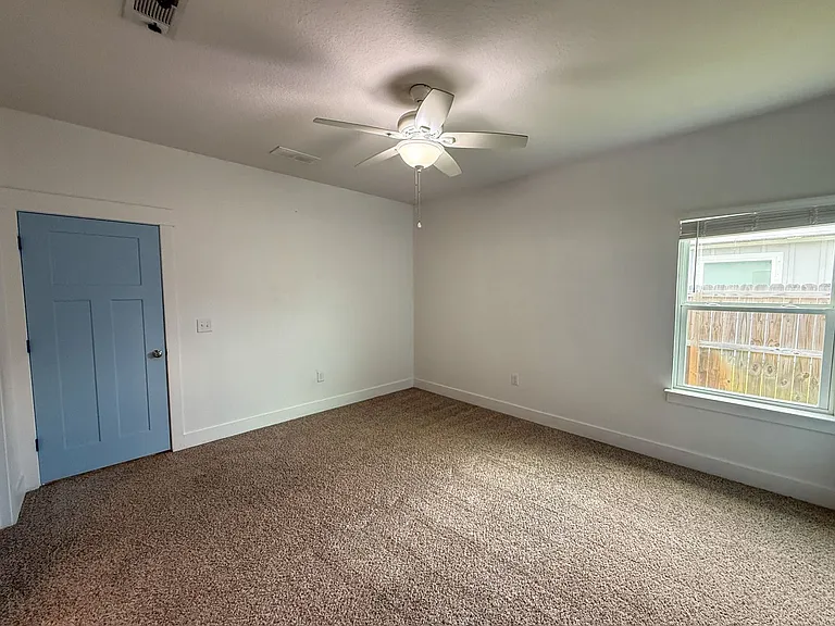 6169 Jenks Dr — Photo 21