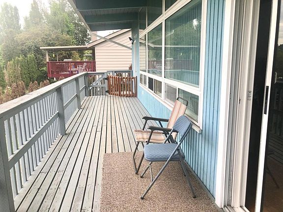 3rd image of 21849 15th Ave S
