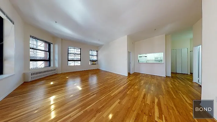 Rented by Bond New York | media 45