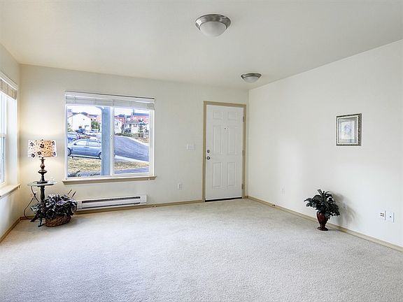 2nd image of 14713 32nd Pl W
