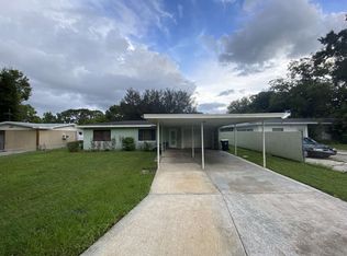 89 Center St SW, Winter Haven, FL 33880