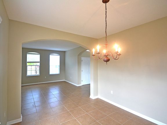 2nd image of 15304 Urbino Ln