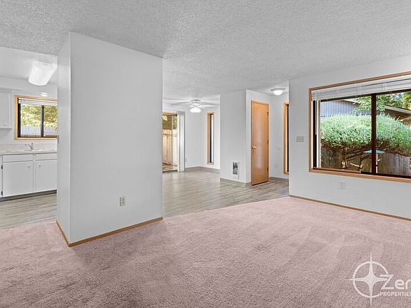 5th image of 3103 NE Whitman Ave