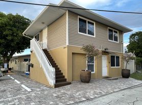 3064 Lake Ave, West Palm Beach, FL