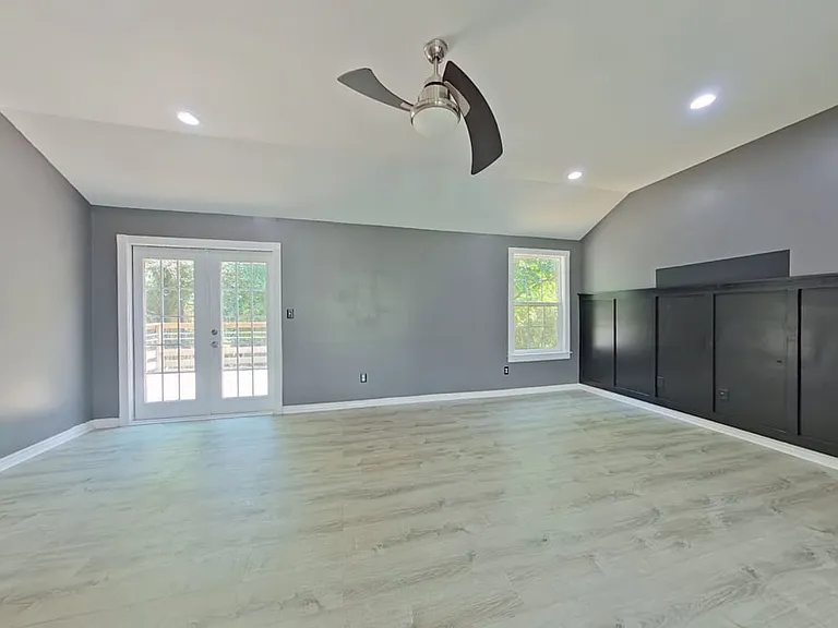 415 Juniper Dr — Photo 4