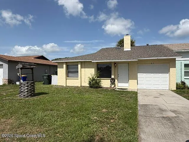 813 Poinciana St — Photo 1