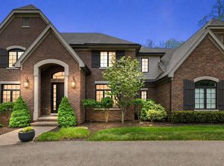 4345 Spruce Hill Ln, Bloomfield Hills, MI 48301