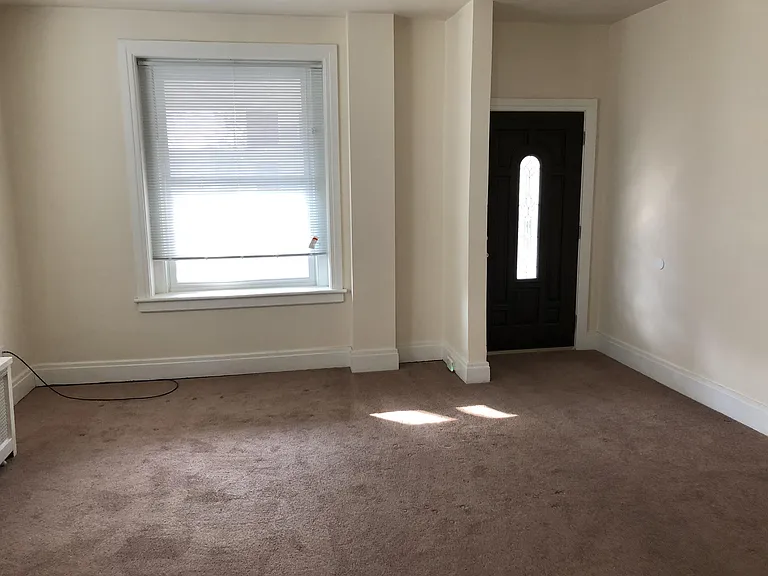 223 Cocoa Ave — Photo 6